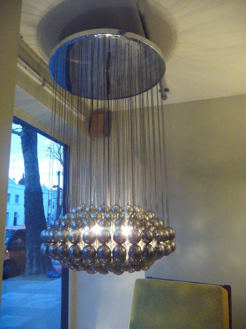 German spherical suspension light