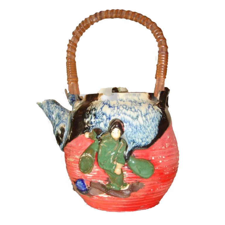 Sumida Gawa Pottery Piece (Tea Pot  w/ Lid) For Sale