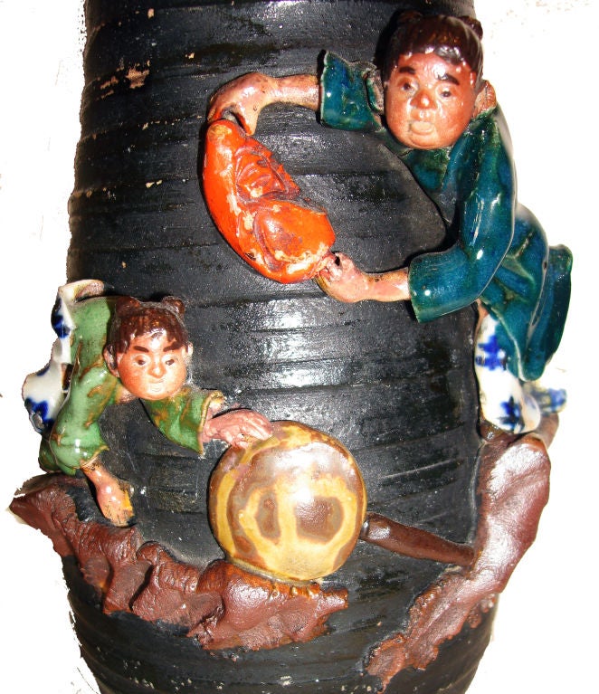 Inoue Ryosai, Sumida Pottery Piece (Children playing on cliff)