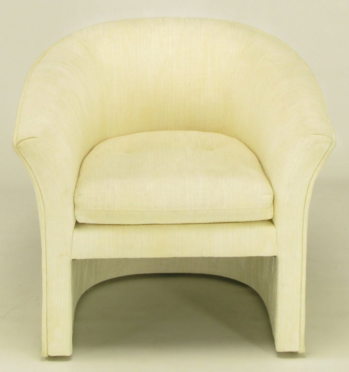 Pair Hekman Art Deco Revival Barrel Chairs In Creamy Silk