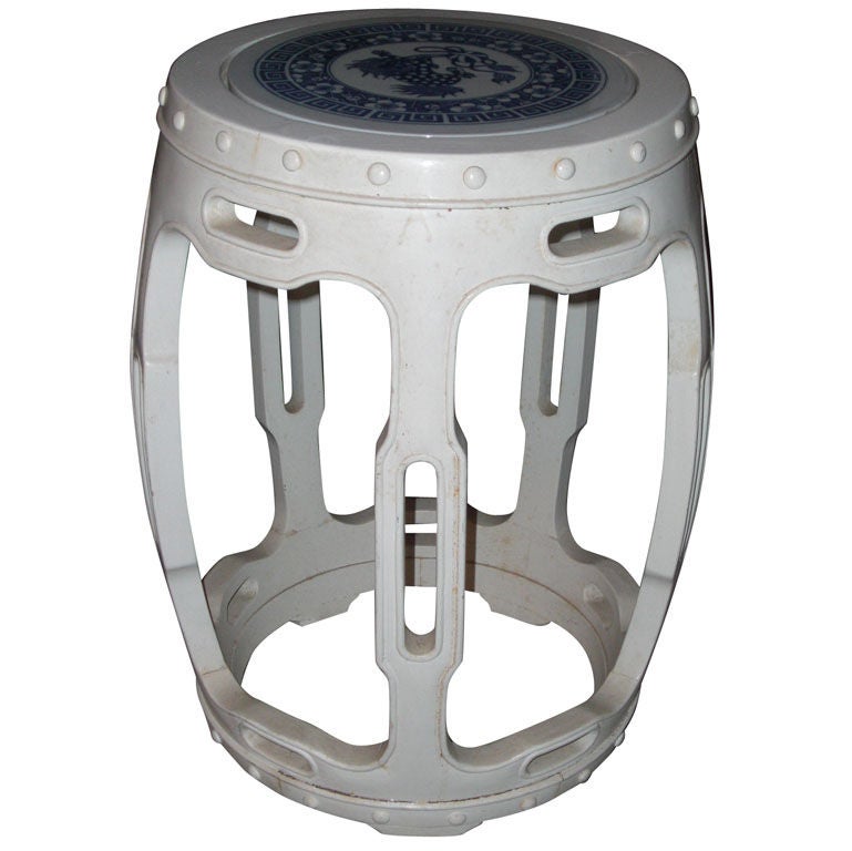 Chinese barrel style table