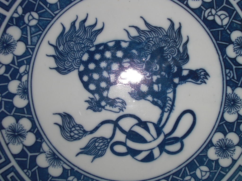 Chinese barrel style table 4