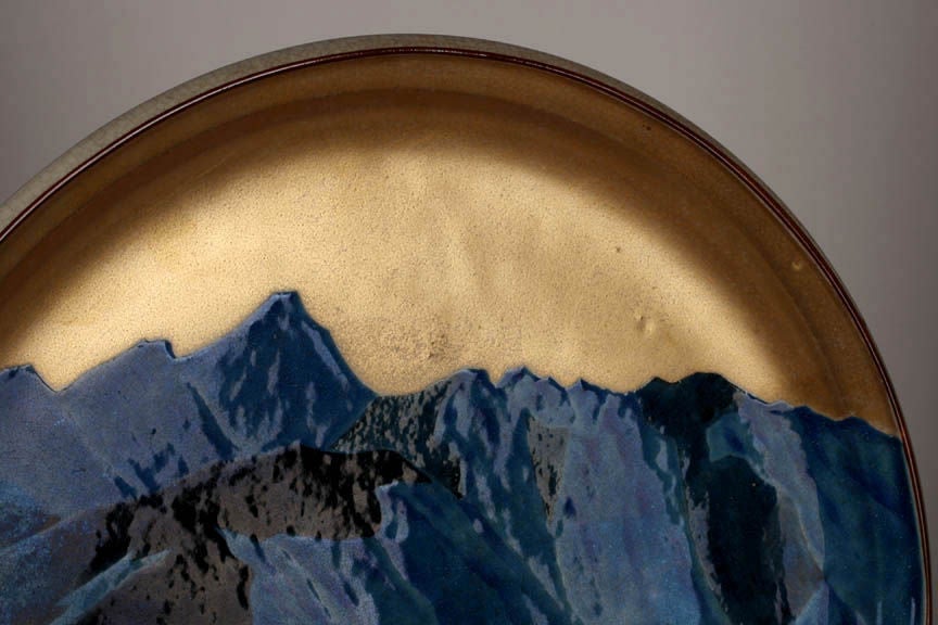 Large Japanese Kutani Scenic Charger