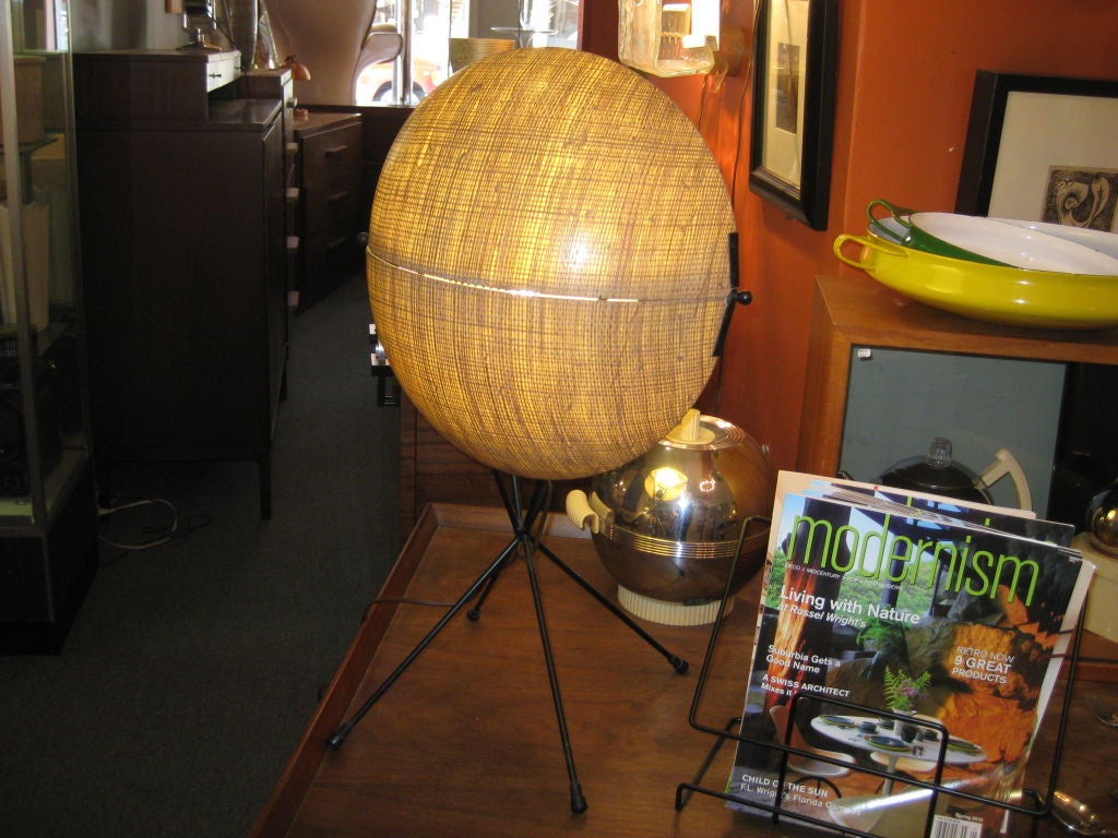 Mitchell Bobrick Controlight Table Lamp 2