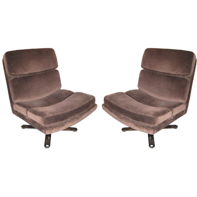 Pair of John Follis Solo Chairs by Fortress