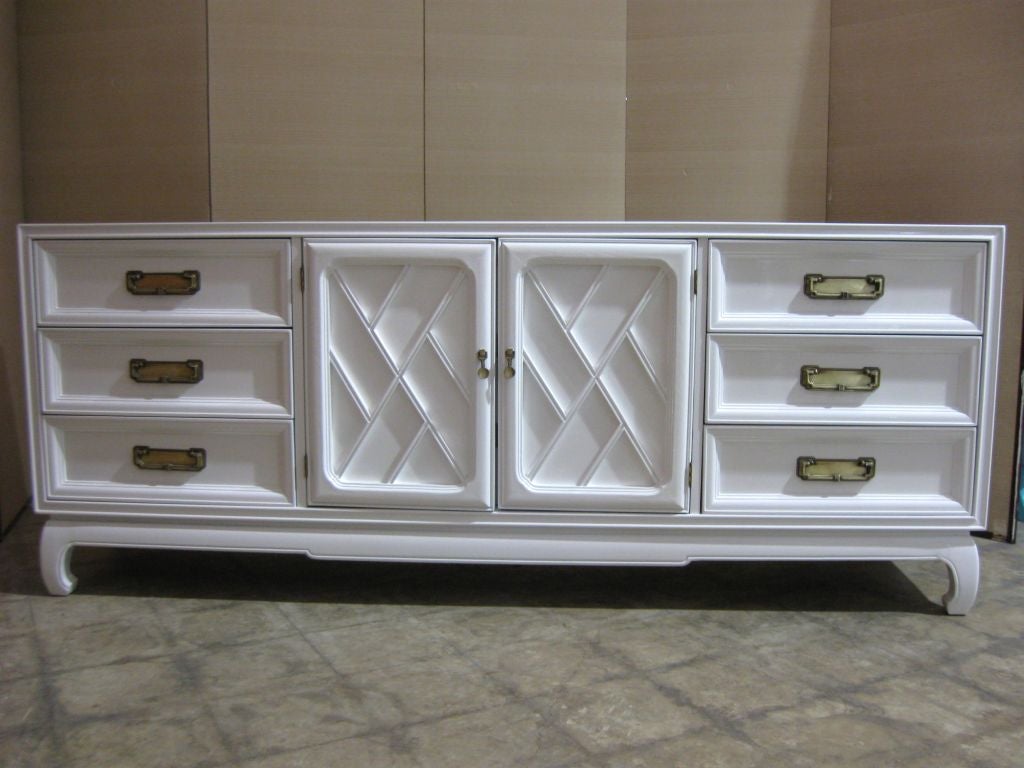 Mid-20th Century Chinese Chippendale Lattice Front Cabinet