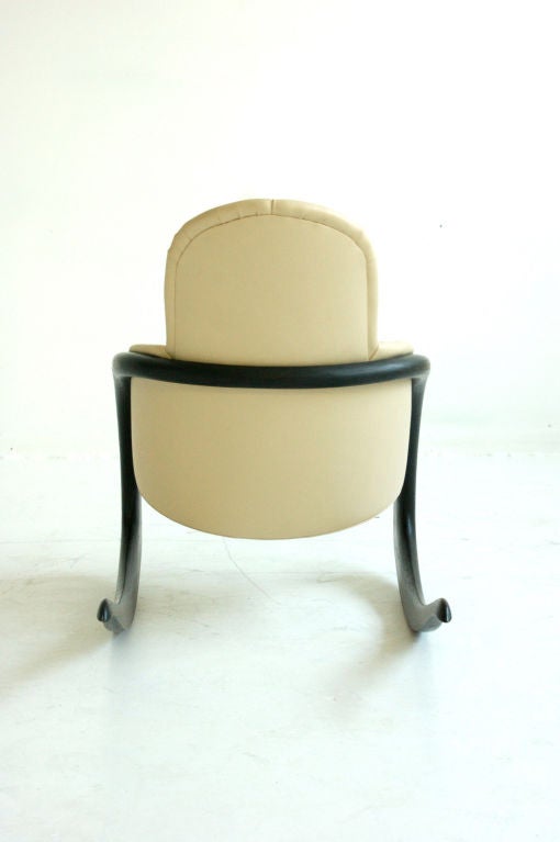 Appliqué Fauteuil à bascule Wendell Castle Crescent en vente