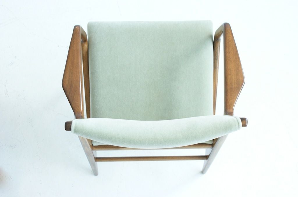 Pair Armchairs by Gio Ponti 4