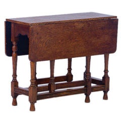 Drop-Leaf Table in Oak with Chequered Stringing