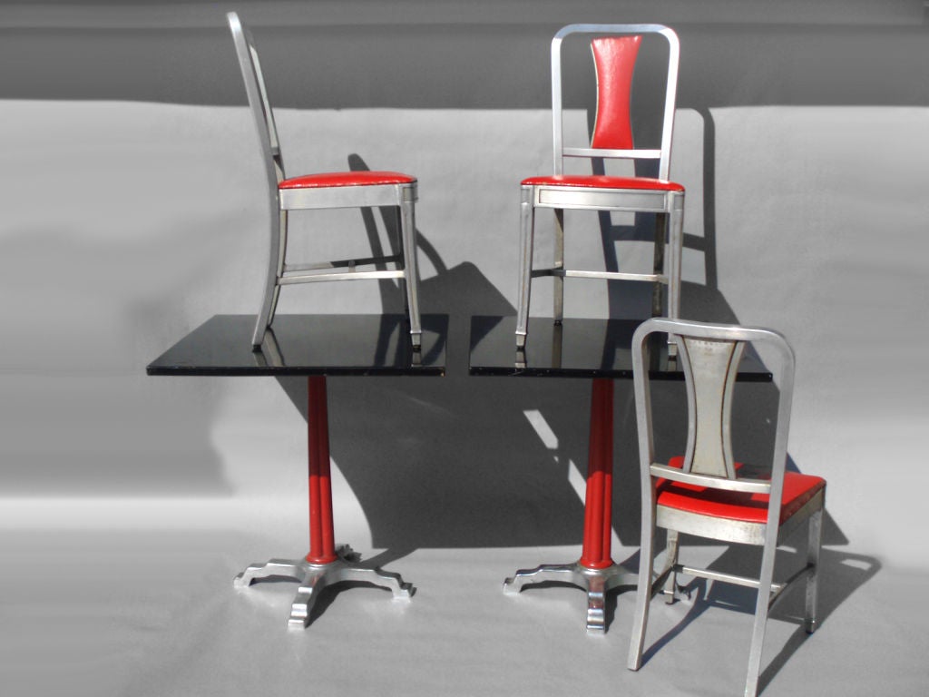 Speak easy Moderne cafe tables and chairs by aluminum company of America (ALCOA).

Measures: Chairs: 18