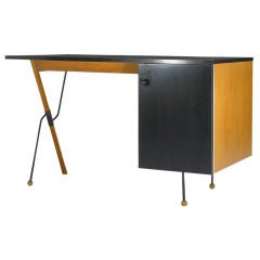 desk by Greta Magnusson Grossman