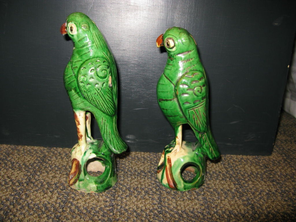 19th Century Pair of Chinese 19th c. Porcelain Parrots