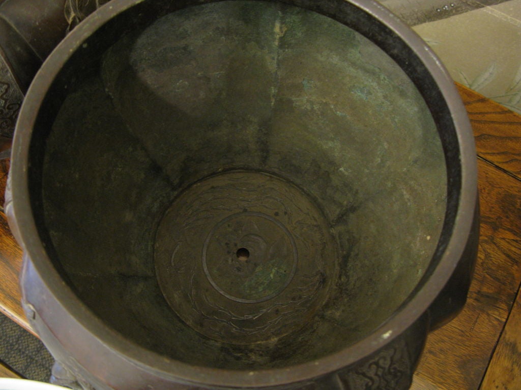 Pair of antique Japanese bronze cache pots 1