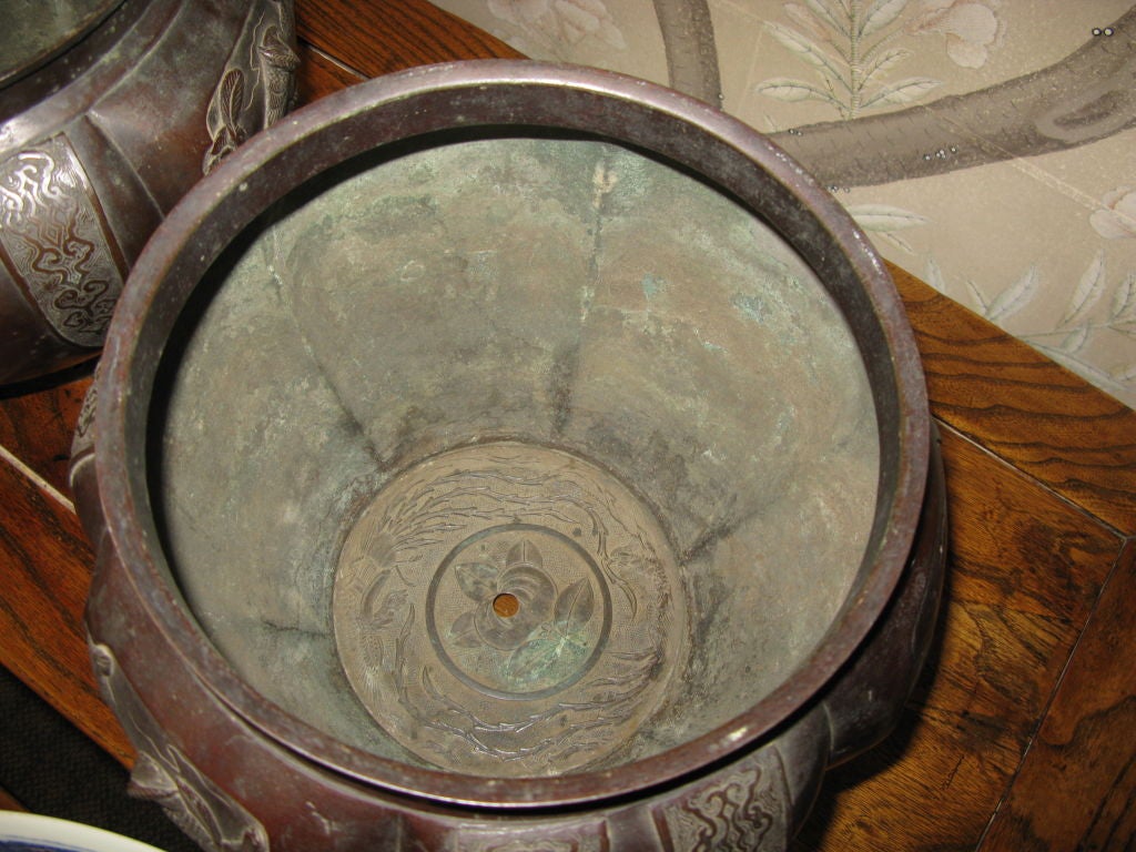 Pair of antique Japanese bronze cache pots 2