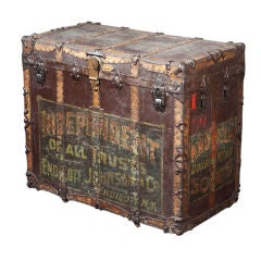 "Independent of all Trusts" Vintage Trunk