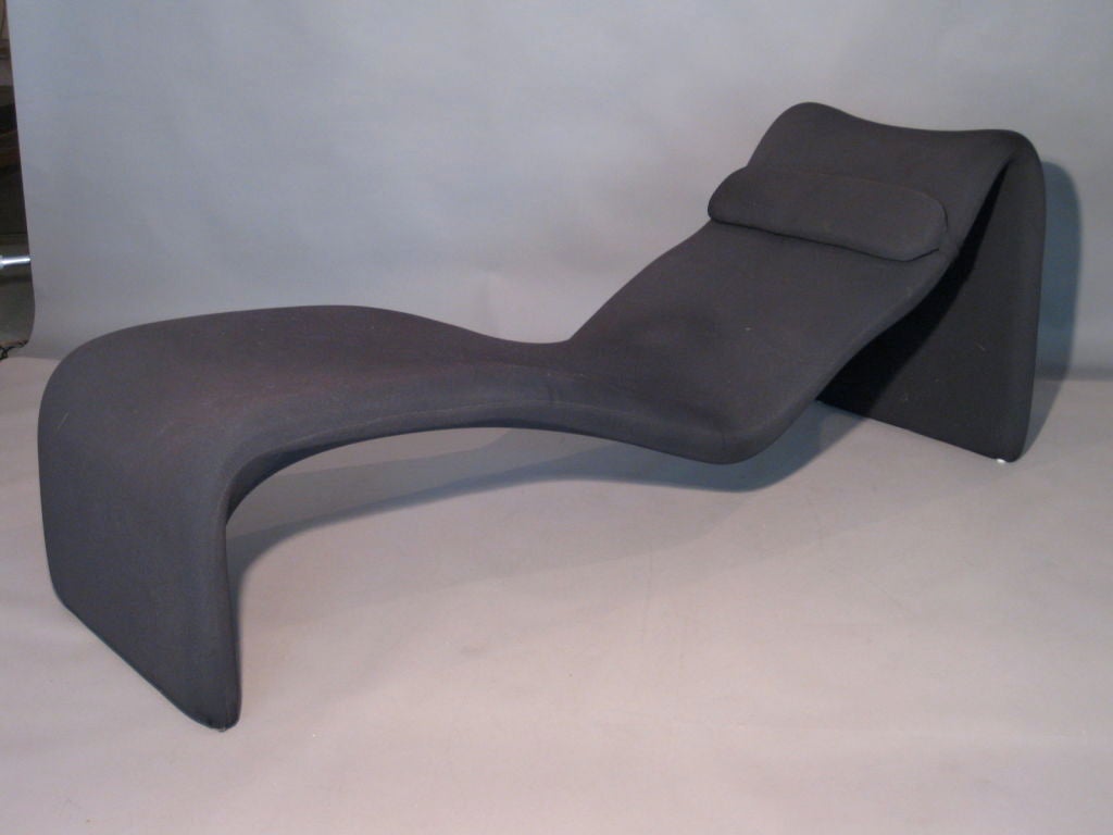 Chaise longue from the iconic 