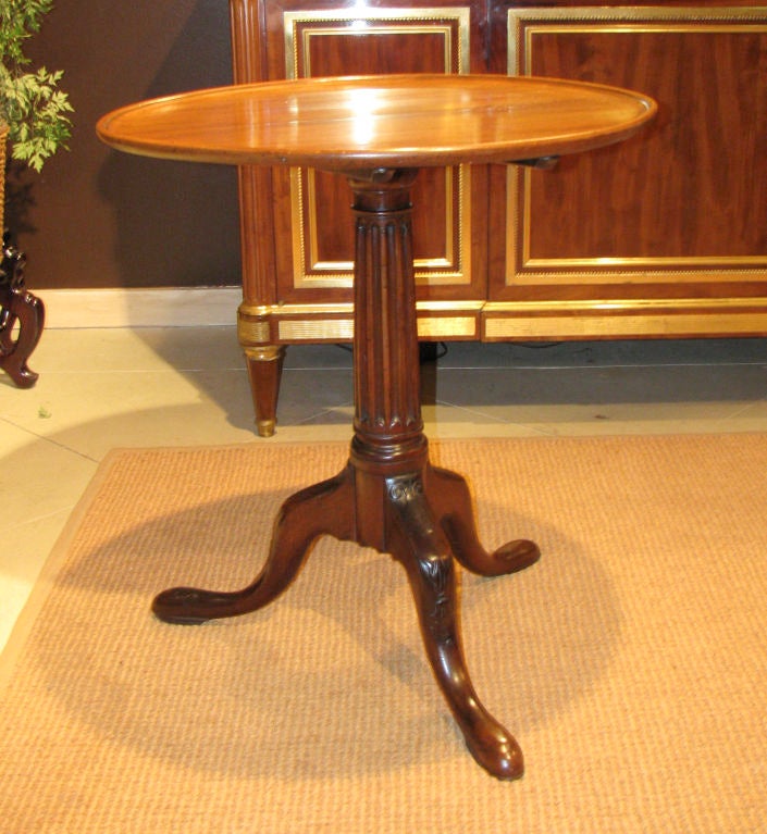 Georgian Tilt-top Round Tea Table