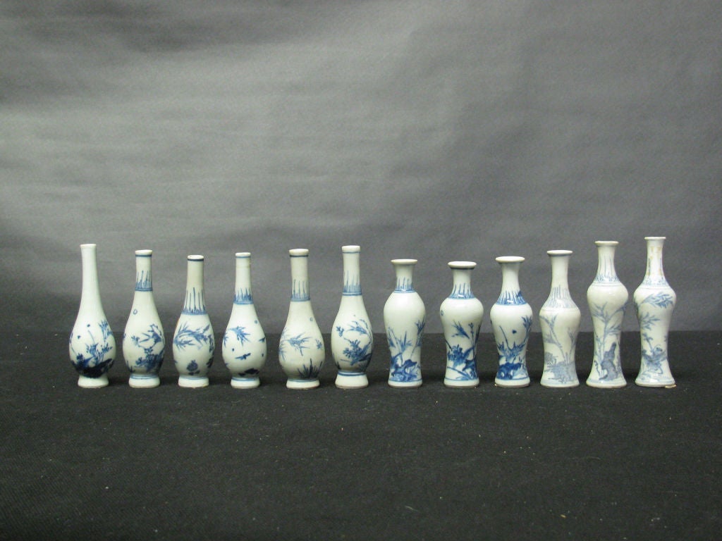 Ming Porcelain  Bottles from the Hatcher Collection 3