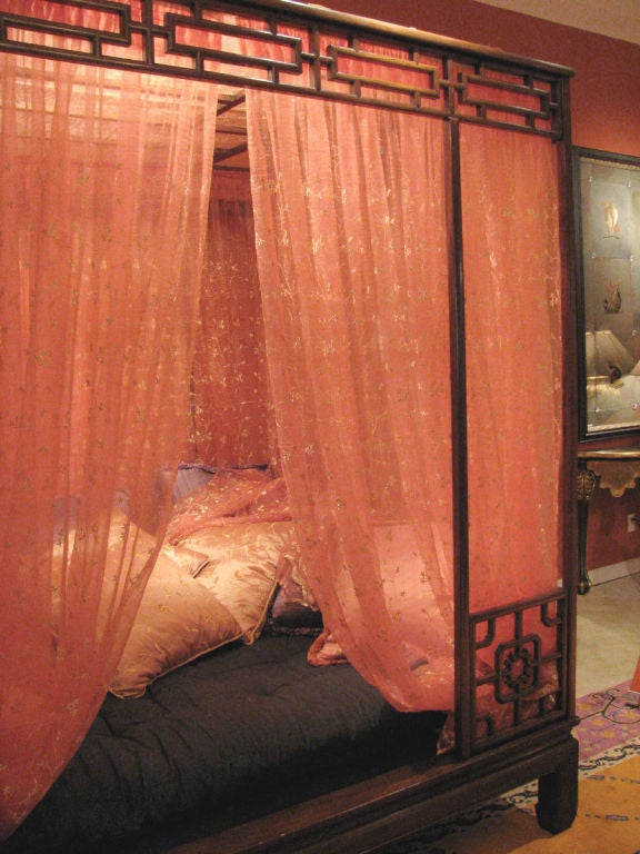 20th Century Exotic Chinese 4-Poster Bed For Sale