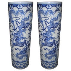Pair of Oversized Chinese Cylindrical Jars 8