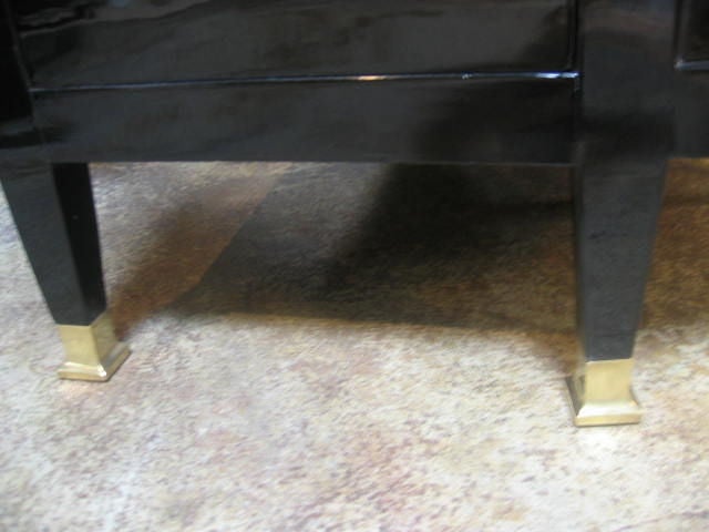 Black and Burgundy Lacquered Kidney Shaped Desk 5