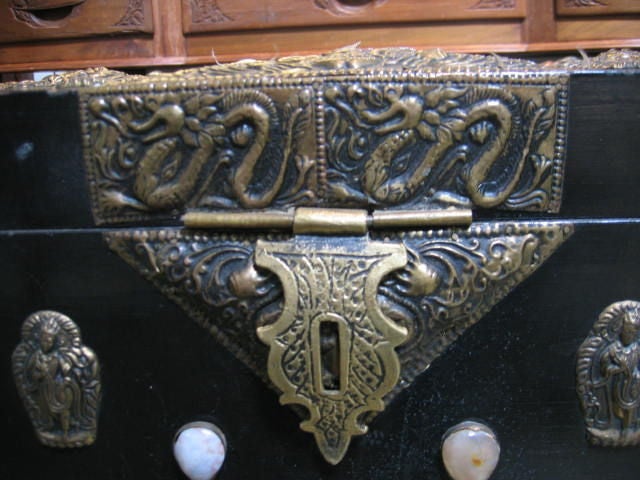Indian Trunk with Brass and Semi-Precious Stone Detailing In Good Condition In Dallas, TX