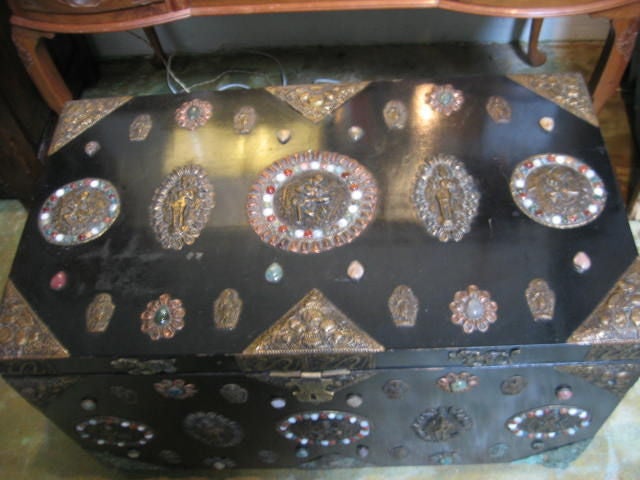 Indian Trunk with Brass and Semi-Precious Stone Detailing 2