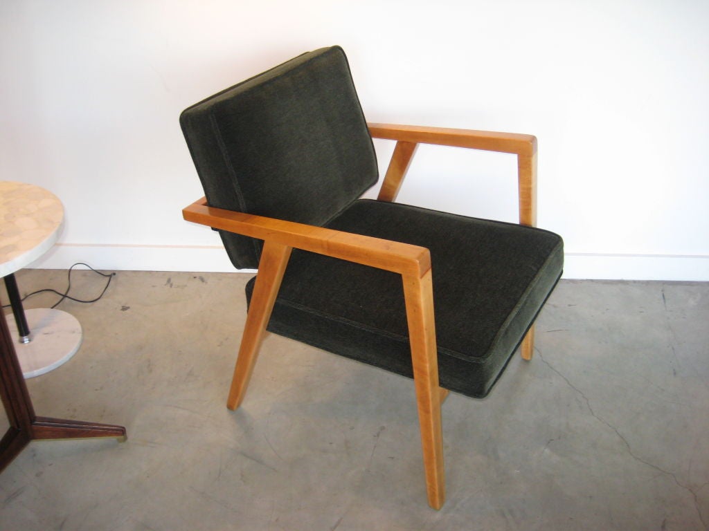 Mid-20th Century Pair of lounge chairs designed by Franco Albini for Knoll