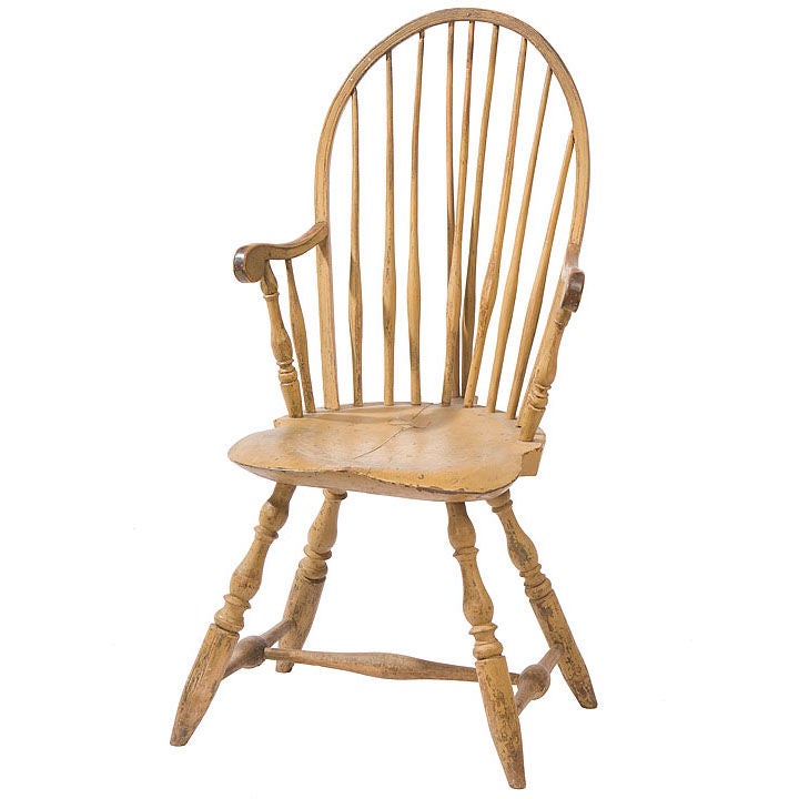 Bow-back windsor armchair For Sale