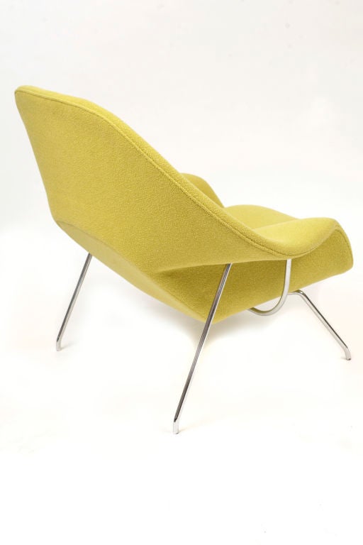 Iconic Eero Saarinen Knoll Womb Chair 1