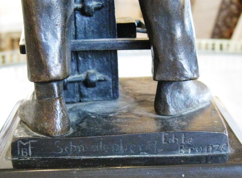 20th Century Bronze Sculpture of a Metalworker by Echte Bronze