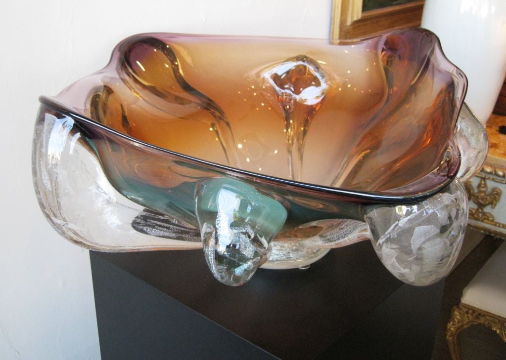 Large Art Glass Bowl Sculpture In Excellent Condition In Corona Del Mar, CA