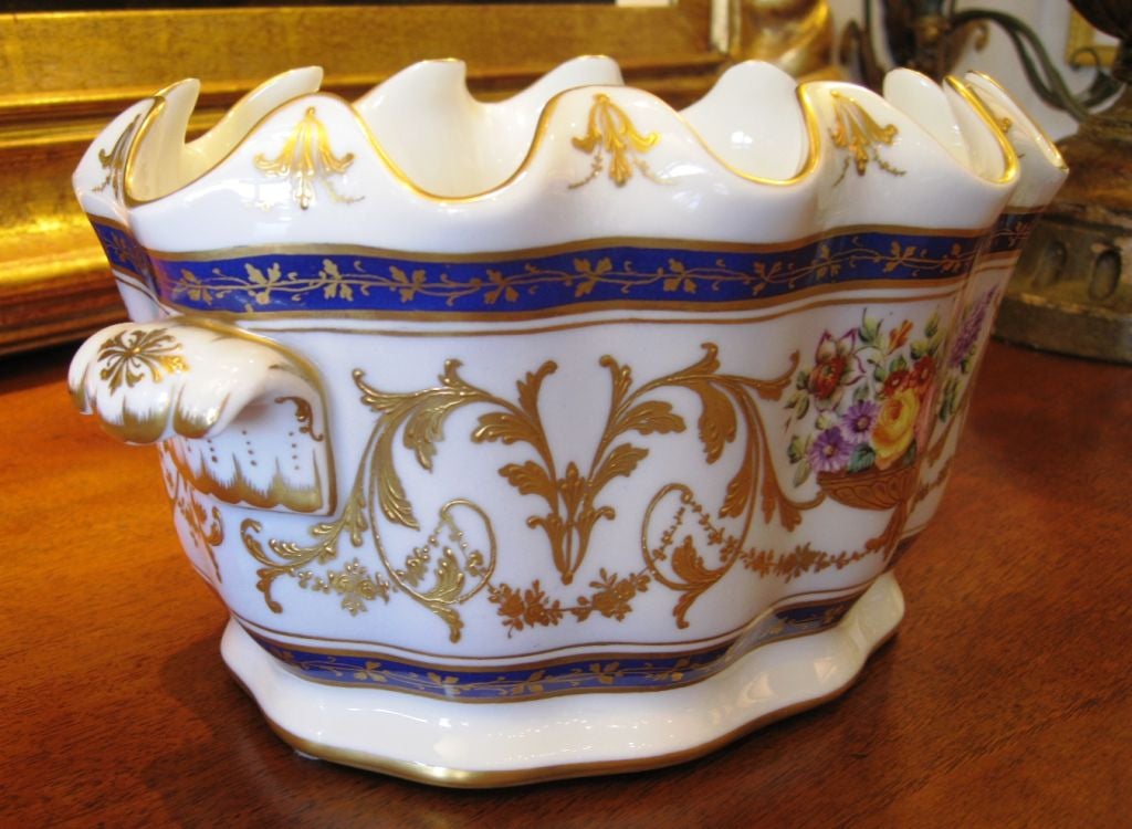 Hand-Painted French Paris Porcelain Cachepot or Tureen For Sale