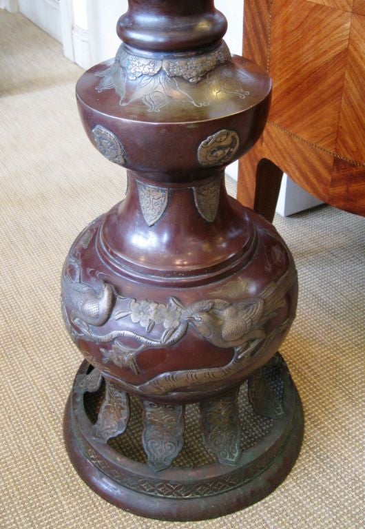 Japanese Bronze Incense Burner (Koro) from the Meiji Period For Sale 5
