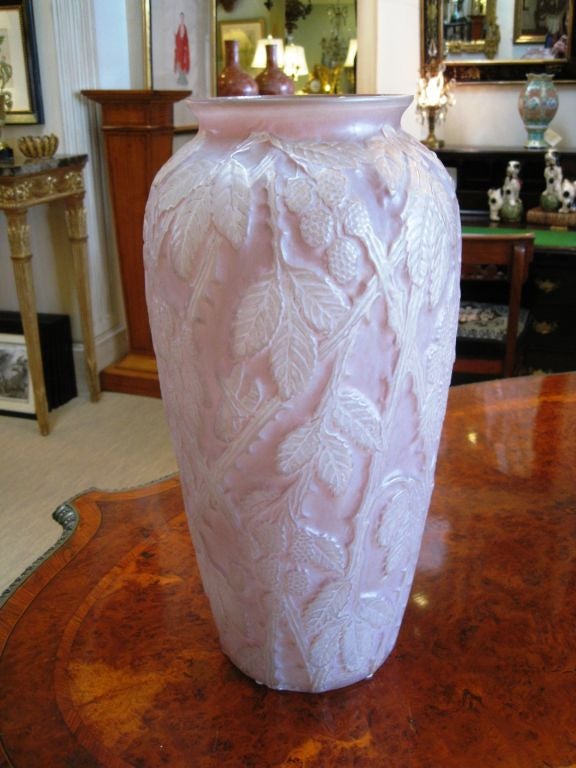 Phoenix Sculptured Art Glass  Vase For Sale 3