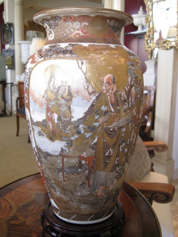 Japanese Satsuma Vase For Sale 4