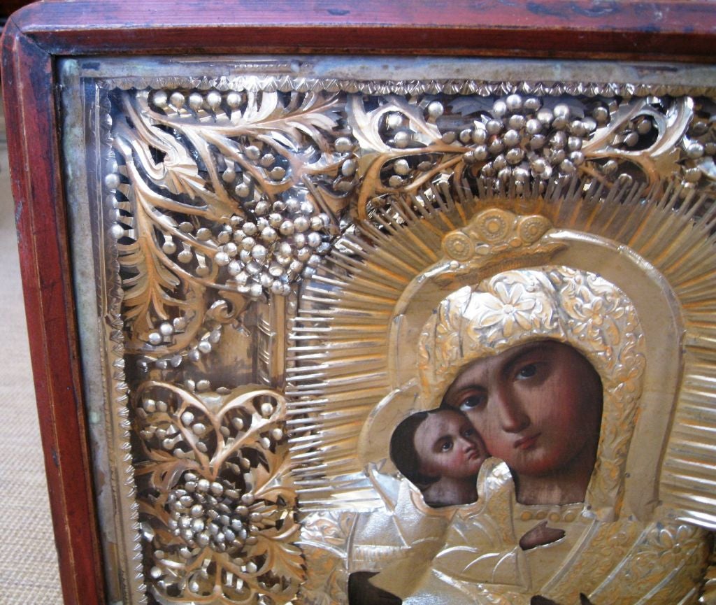 19th Century Russian Icon of the Mother of God of Tenderness For Sale 1