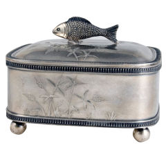 Silverplate Simpson Hall Aesthetic Fish Motif Box/Cover