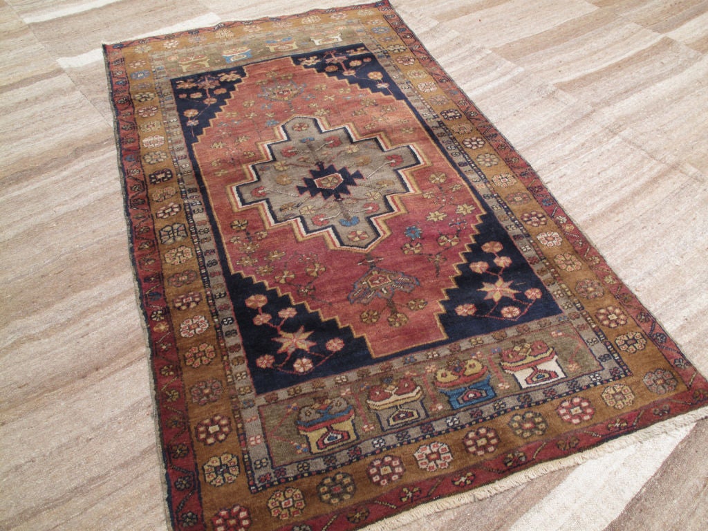 Yahyali Rug