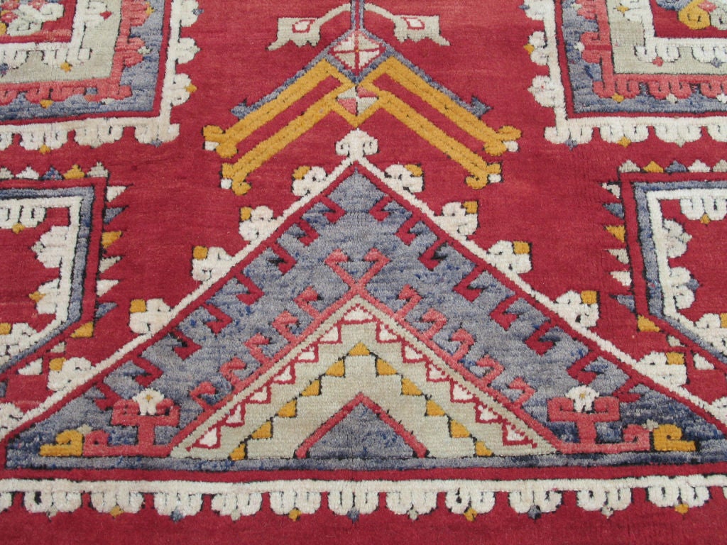 Canakkale Rug In Excellent Condition For Sale In New York, NY