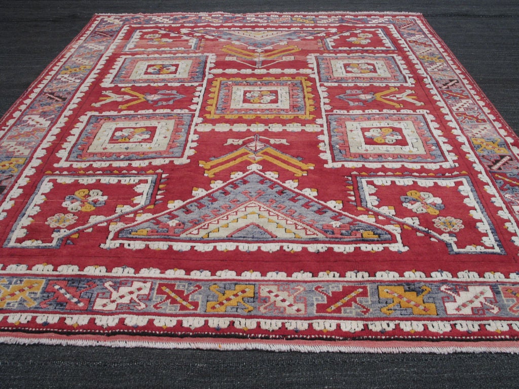 Canakkale rug. Classic Western Anatolian design that descends from 16th century Oushak carpets or rugs.