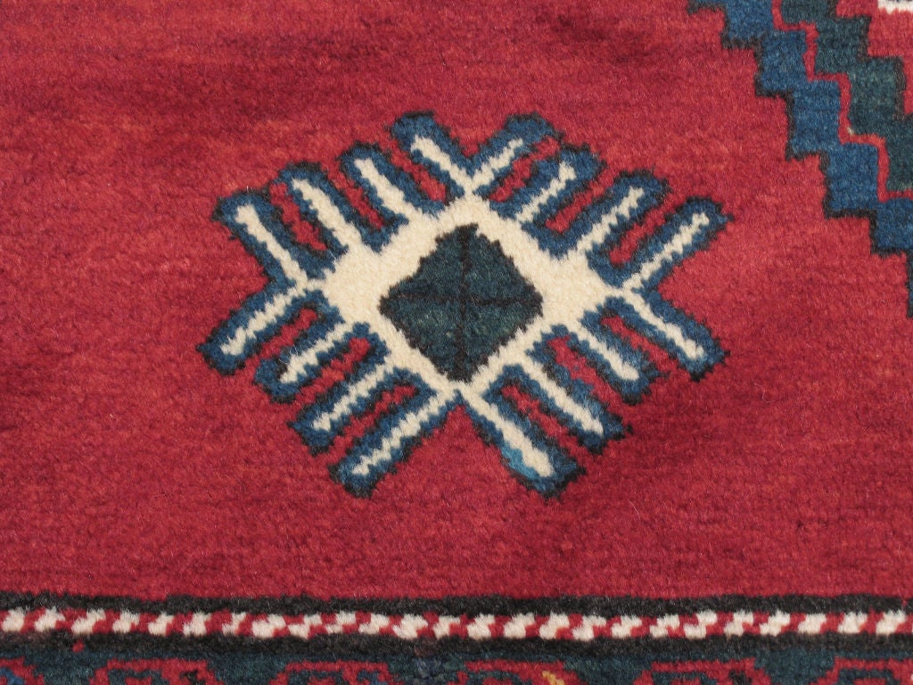 Kazak Rug In Excellent Condition For Sale In New York, NY