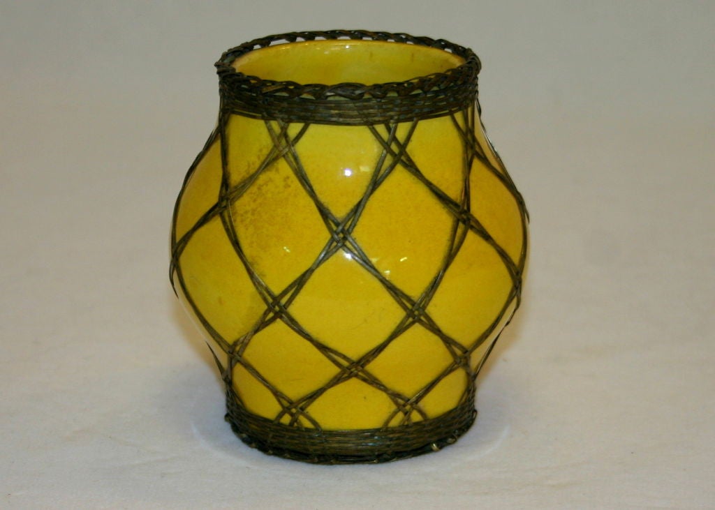 20th Century Awaji Pottery Japanese Scholar's Desk Yellow Brush Pot/Pencil Cup Bronze Weave For Sale