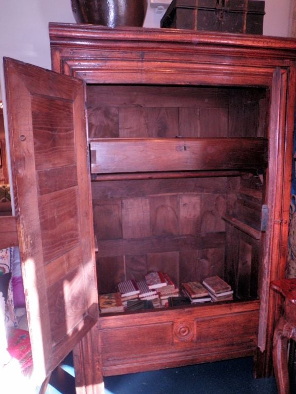 18th Century Chestnut Armoire For Sale 3