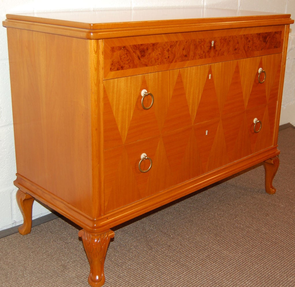 Swedish Harlequin Diamond Parquetry Chest of Drawers  In Good Condition In Atlanta, GA