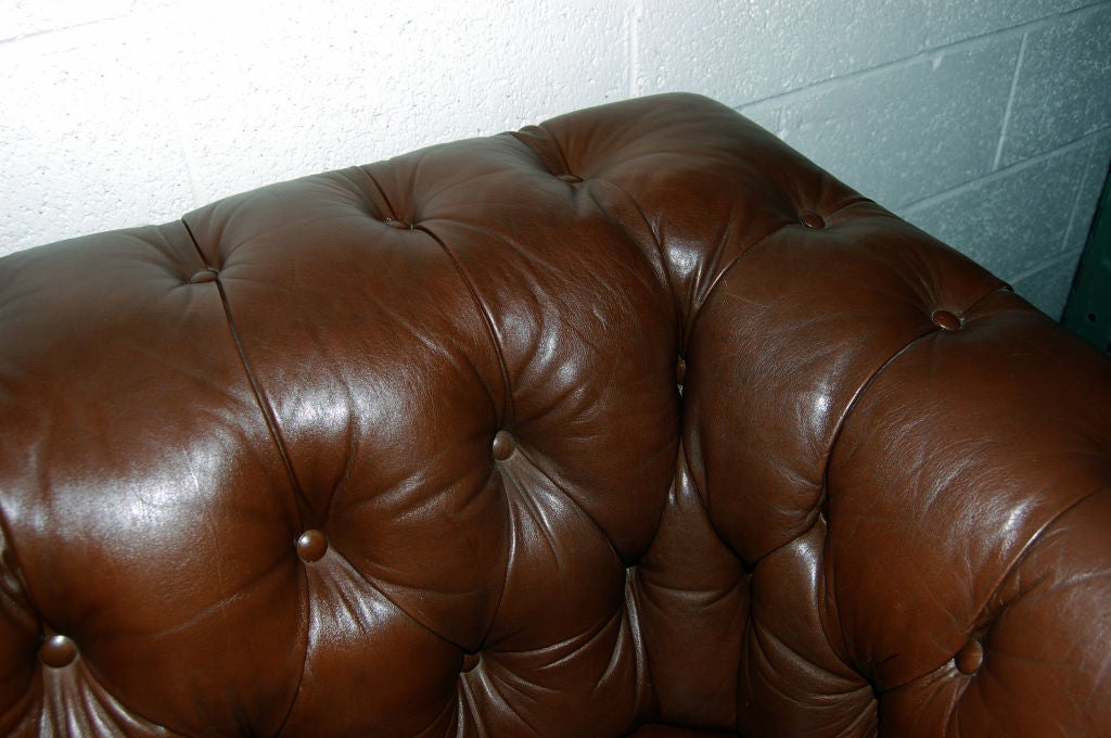 banquette chesterfield