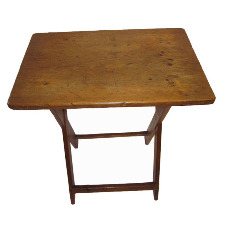Pine Sawbuck Table
