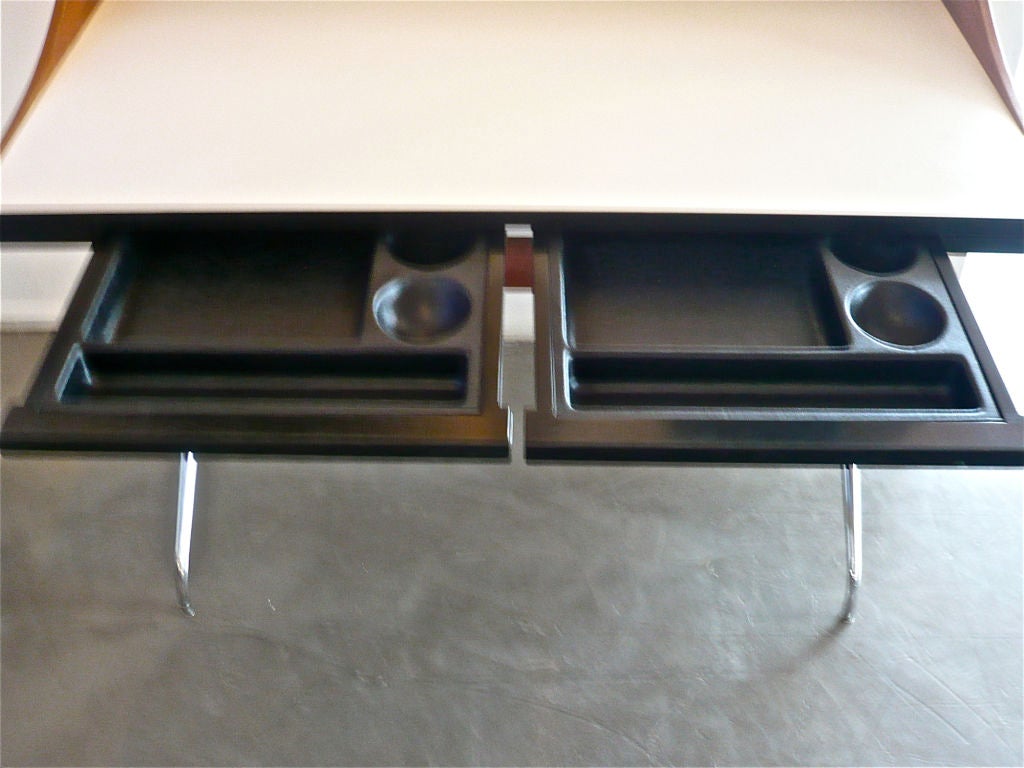 American GEORGE NELSON SWAG LEG DESK