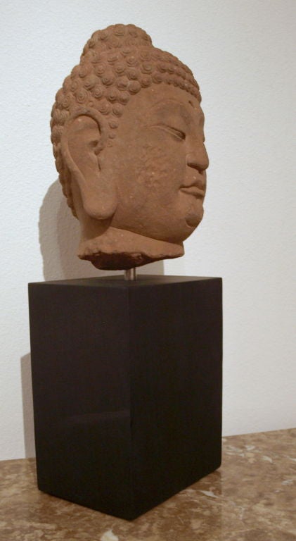 Impressive 18th Century Sandstone Buddha Head For Sale 1