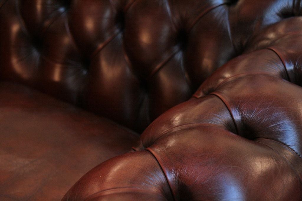 English Leather Chesterfield Sofa 2